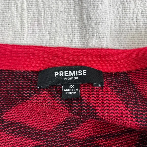 Premise Woman 1X Red Black Abstract Geometric Knit Pullover Art Party‎ Sweater - Picture 2 of 11